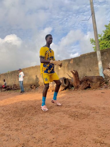 Goal Keeper Nous mettons en relation des sportifs.
Comme ce gardien de but très talentueux.